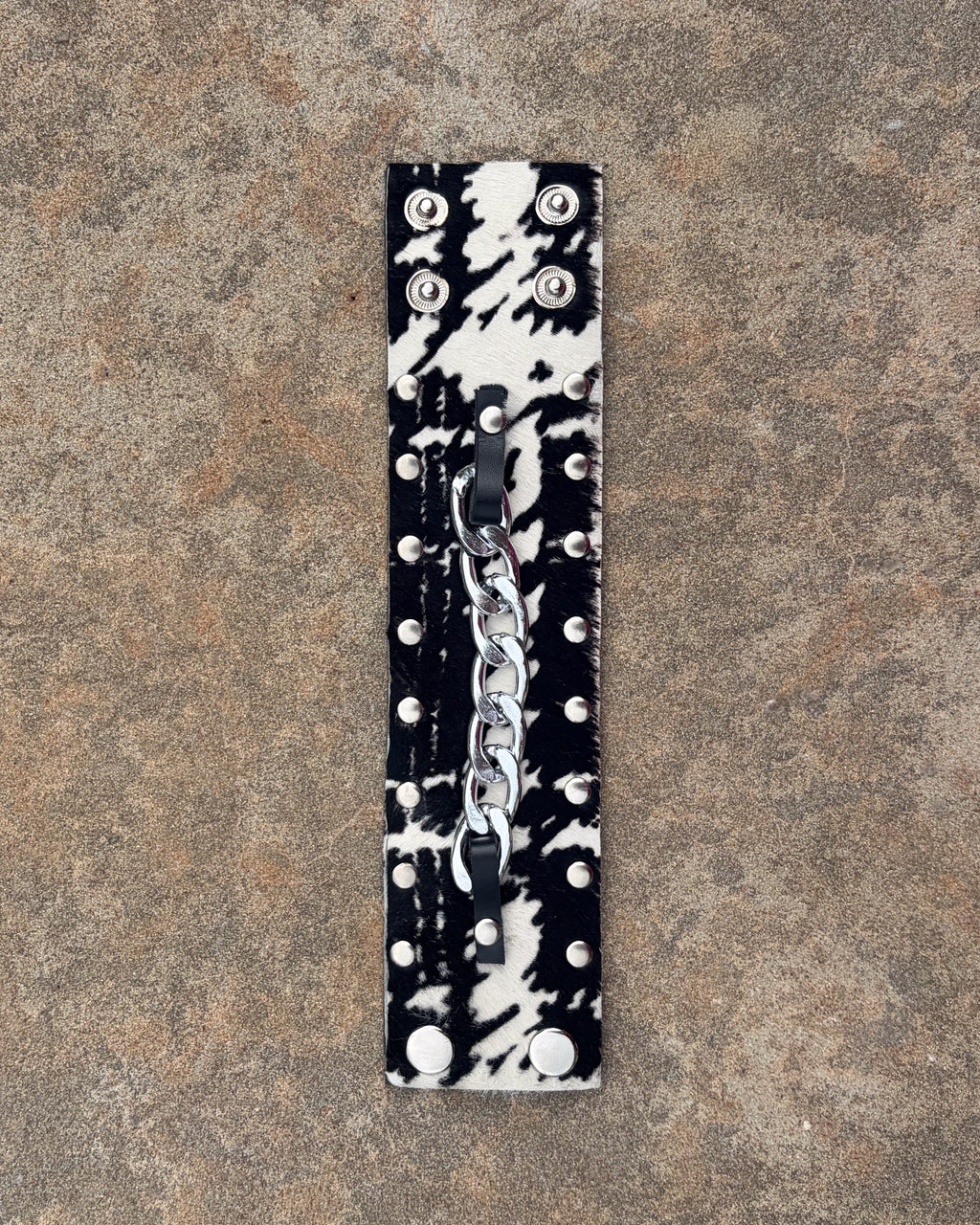 CHAIN CUFF TWEED LIMITED