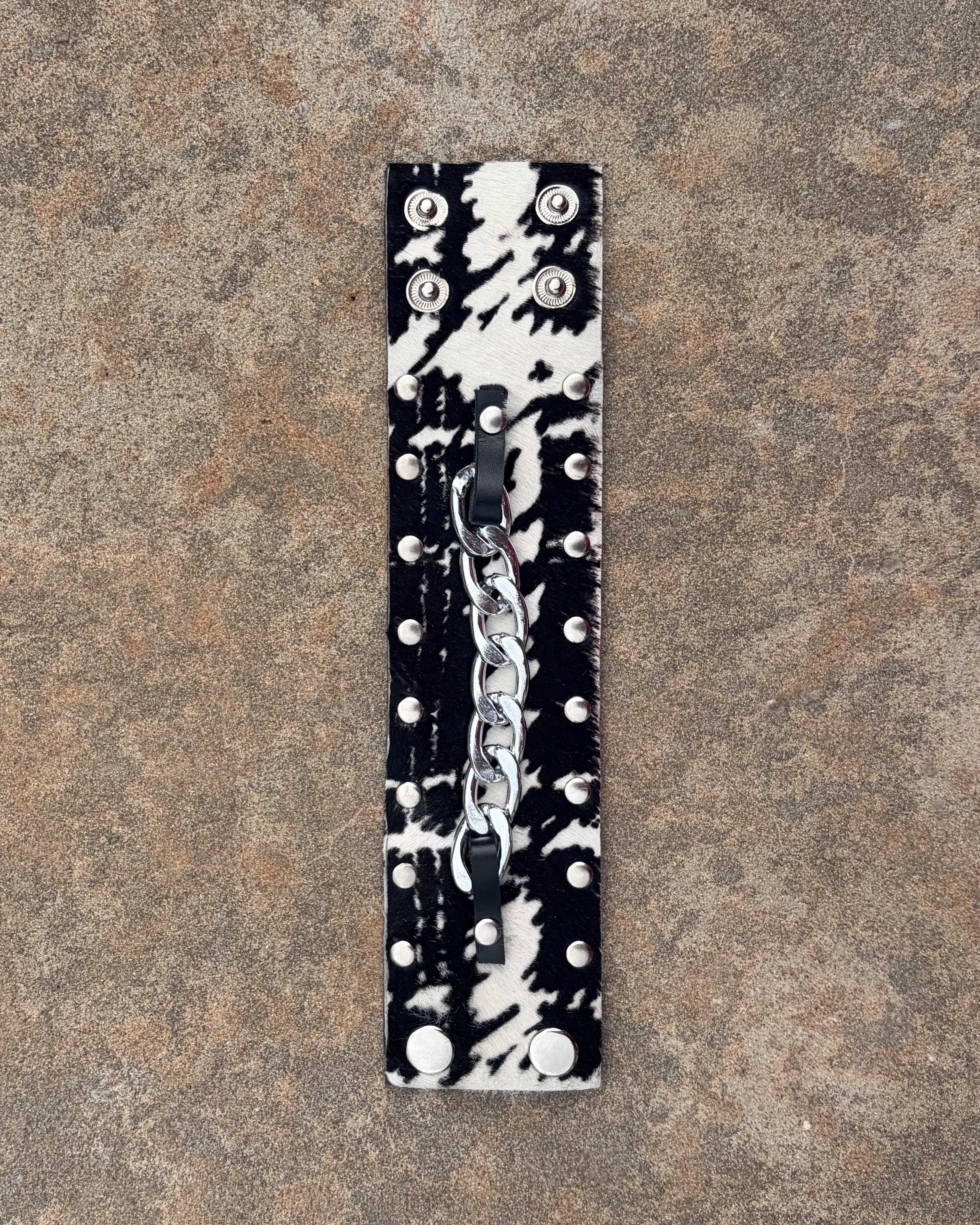 CHAIN CUFF TWEED LIMITED