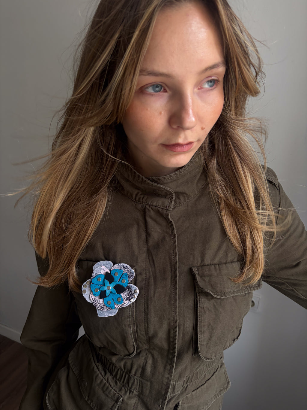 Ever-blooming brooch & hair clip pink