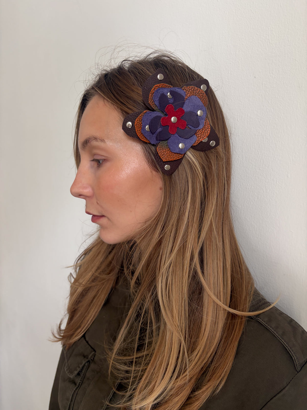 Ever-blooming brooch & hair clip brown