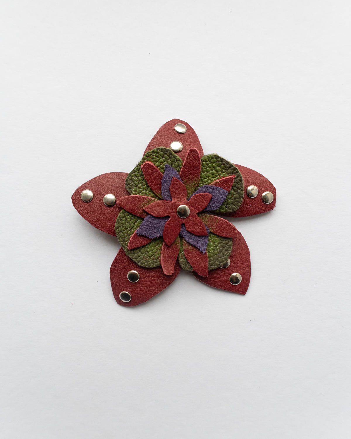 Ever-blooming brooch & hair clip rust red