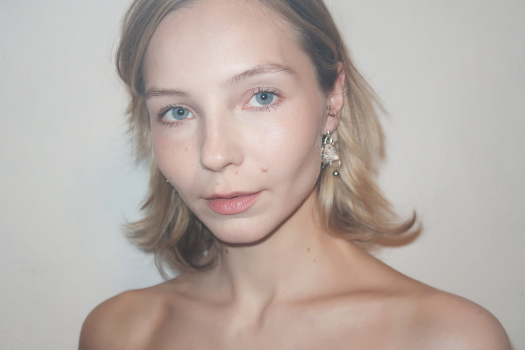 Pierced Shell earrings